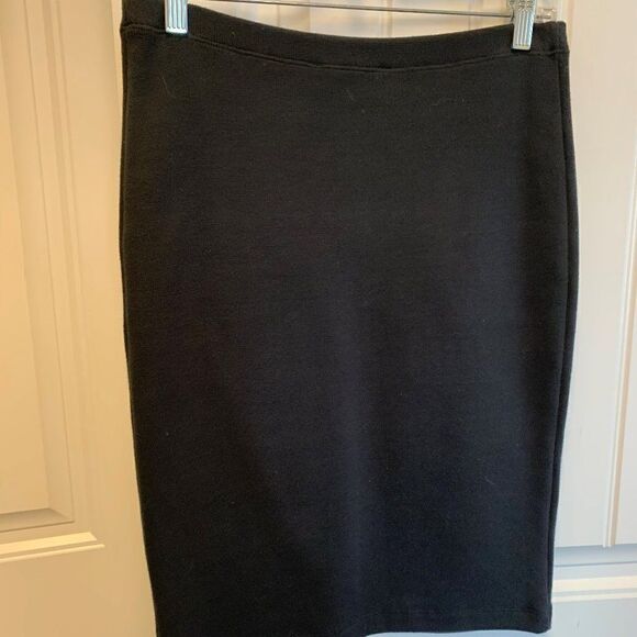 Veronique Miljkovitch skirt, EUC, black knit, gold, sz s, pull on, knee  length - Picture 4 of 16